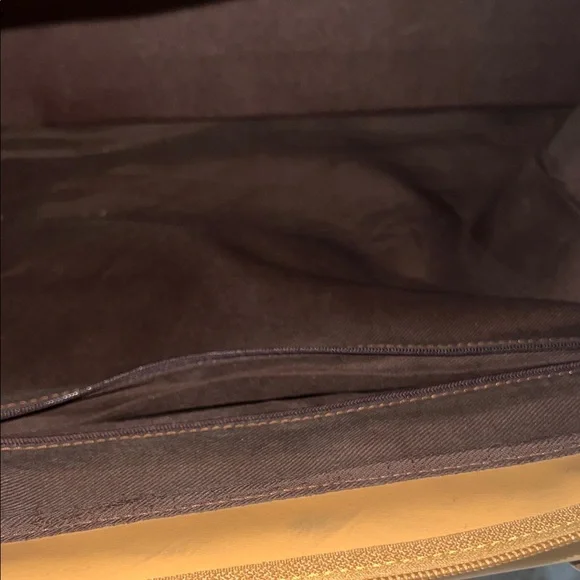 Elegant Brown Designer Tote Bag - Picture 9 of 9